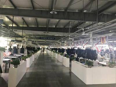 從夢想到店鋪 新手開設(shè)服裝店及男裝定制店的完整指南